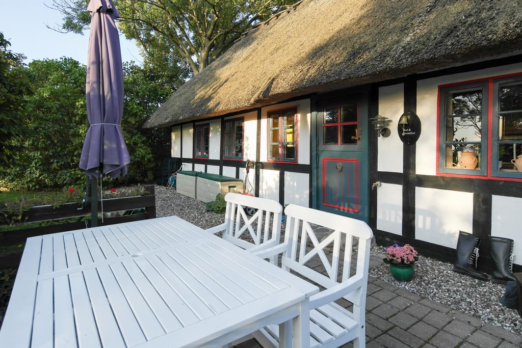 Nabolos Rooms Bovense Exterior photo